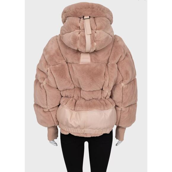 Tom Ford Pink Faux Fur Oversized Puffer Coat Sz. M - Picture 3 of 7